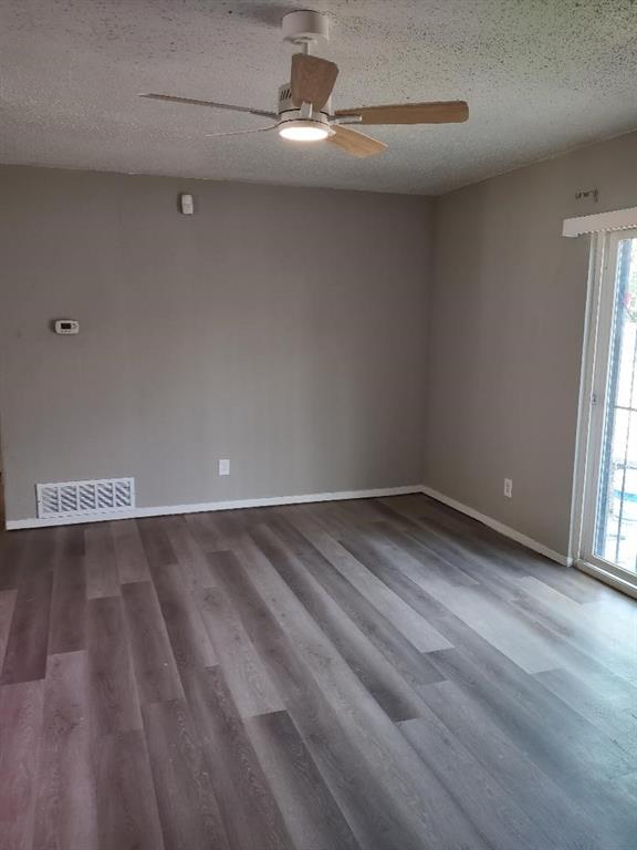 Singing Hills - Residential