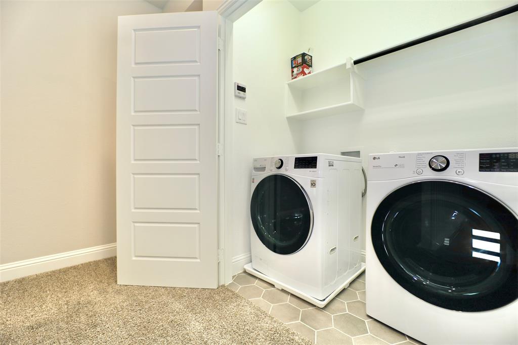 Stacy Road Twnhms Add - Residential