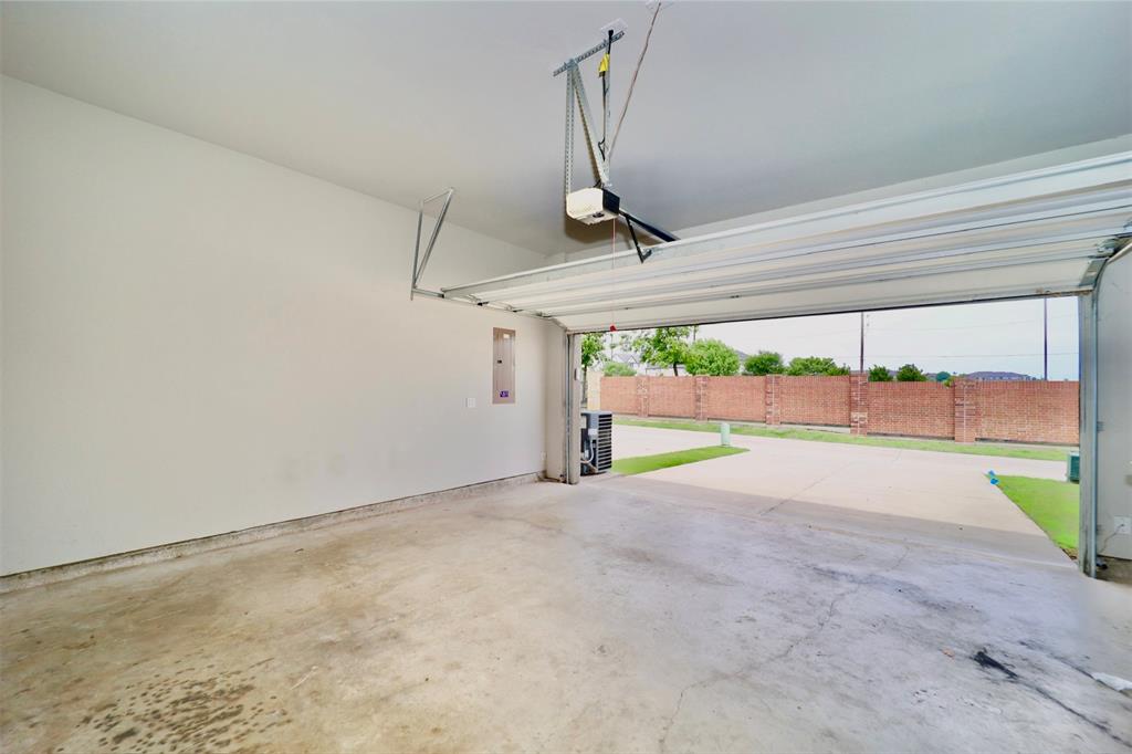 Stacy Road Twnhms Add - Residential