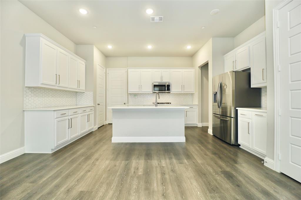 Stacy Road Twnhms Add - Residential