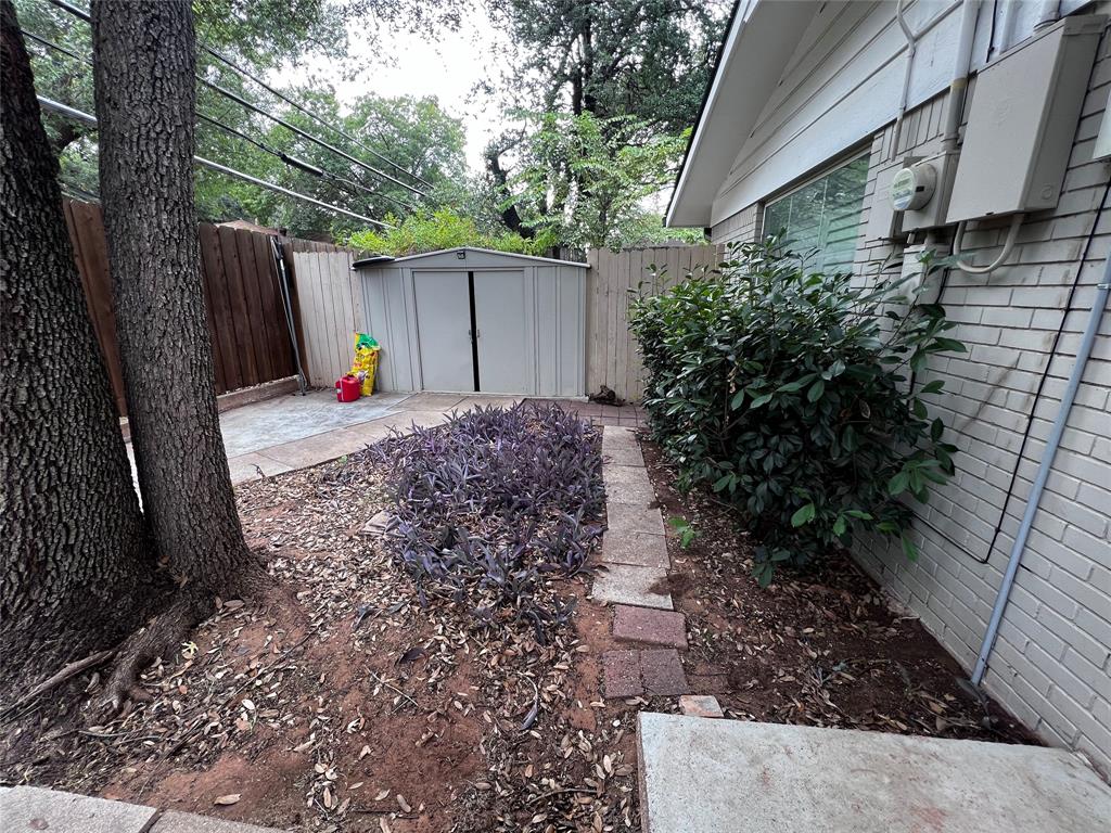 Brookhollow - Residential