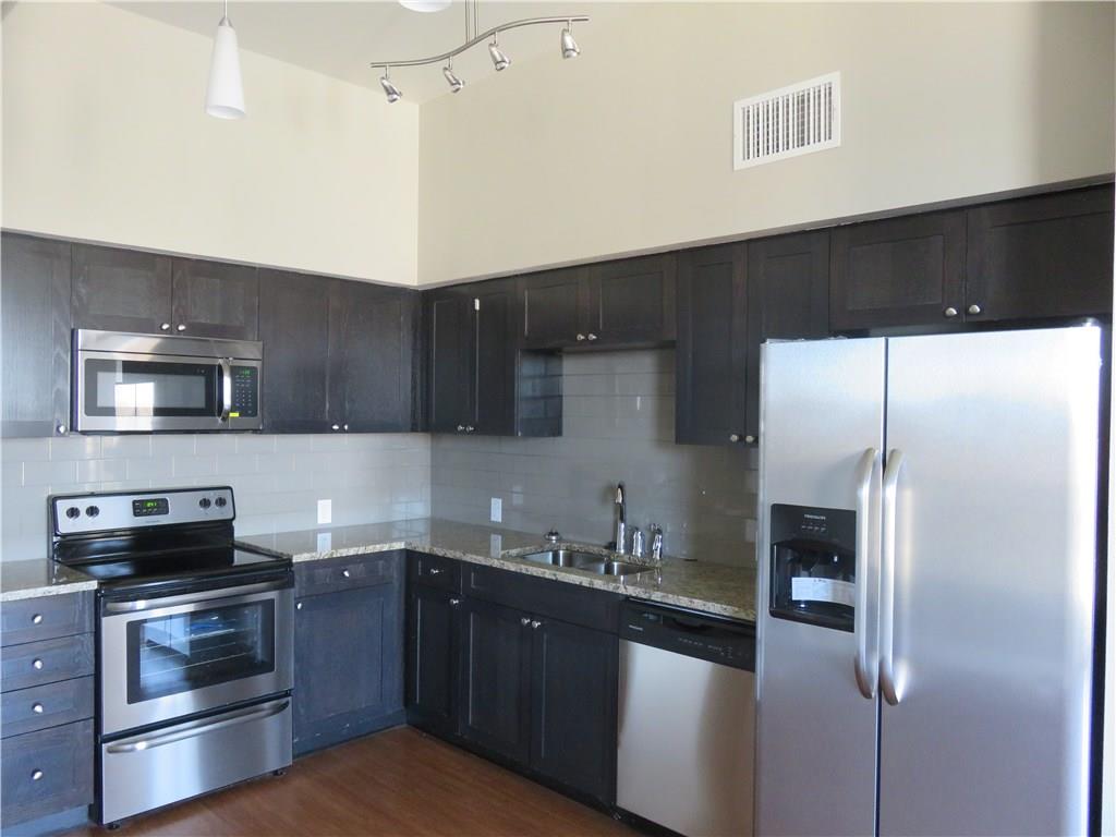 Travis Ave - Residential Lease