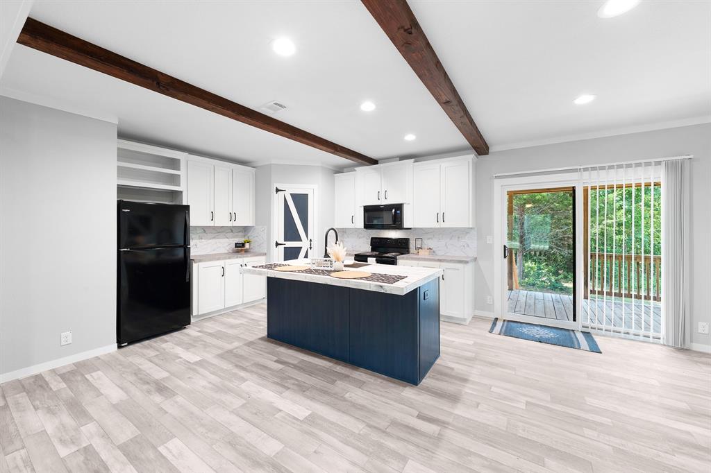 DAWN ESTATES - Residential