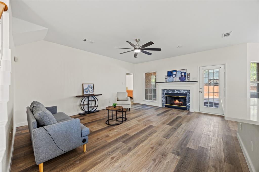 8901 Elbe Trail