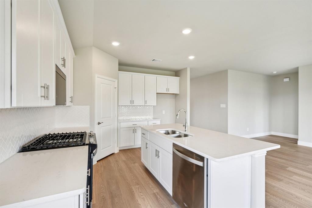 Simpson Crossing - Residential