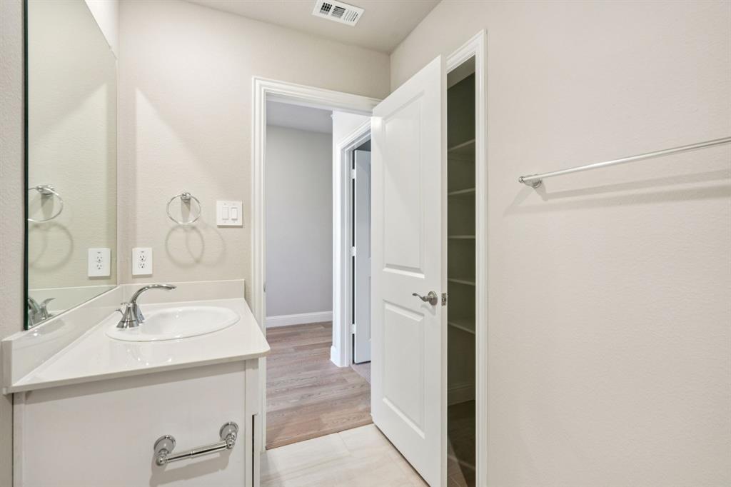 Simpson Crossing - Residential