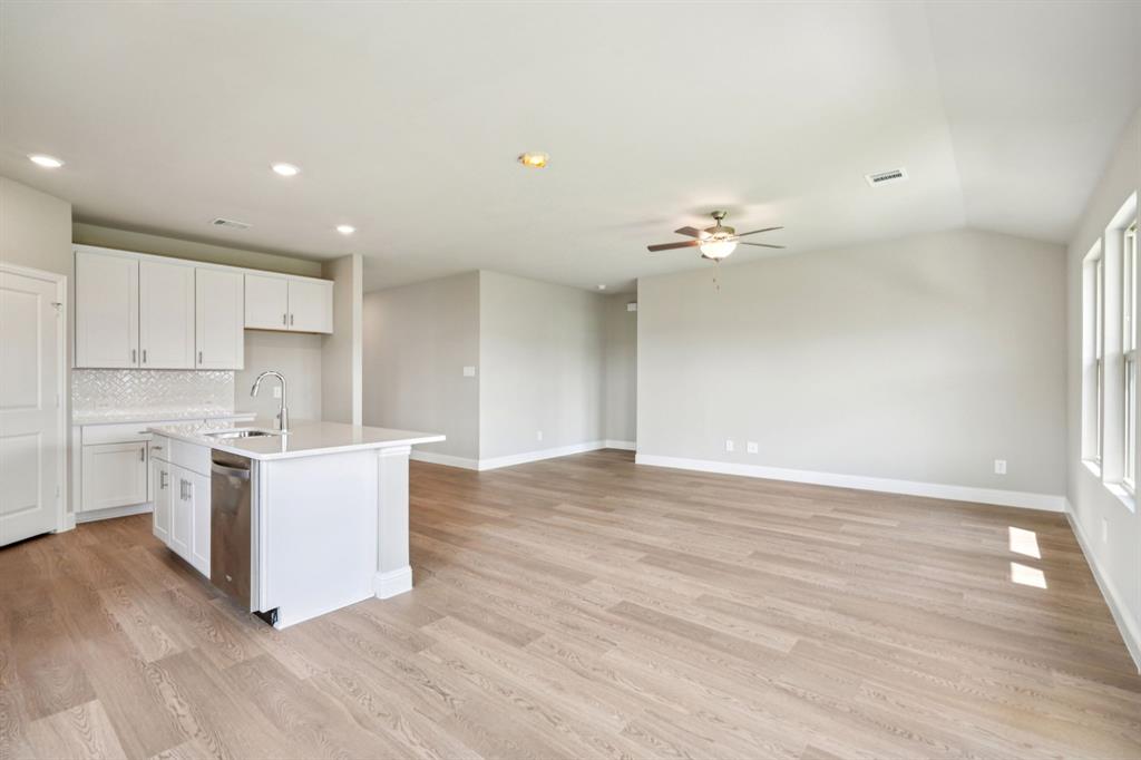 Simpson Crossing - Residential