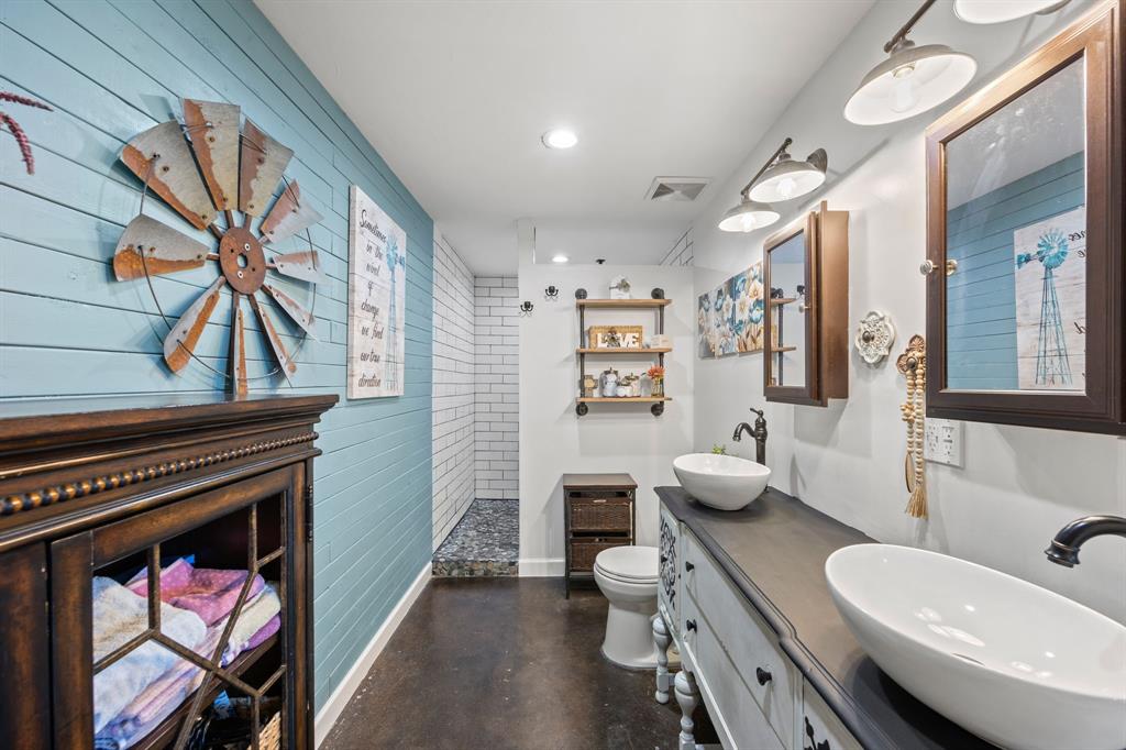 A0049 BUSTILLA CLEMENTE,TRACT 97-8, ACRES 18.0 - Residential