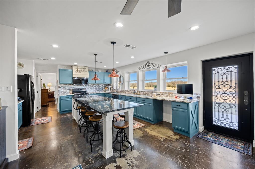 A0049 BUSTILLA CLEMENTE,TRACT 97-8, ACRES 18.0 - Residential