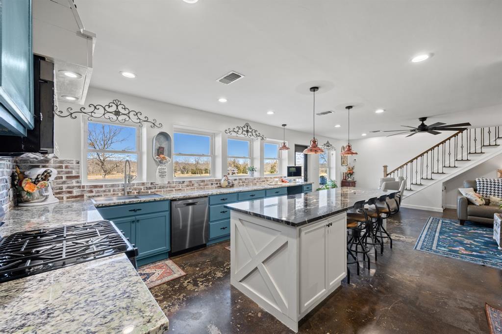 A0049 BUSTILLA CLEMENTE,TRACT 97-8, ACRES 18.0 - Residential