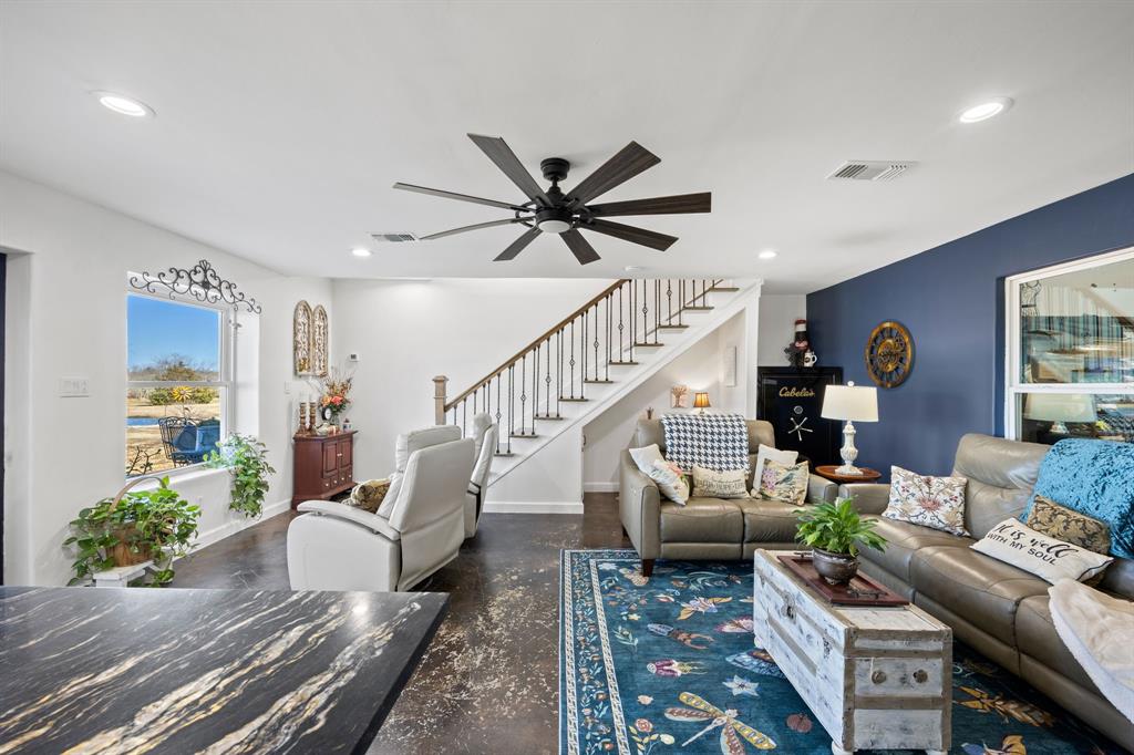 A0049 BUSTILLA CLEMENTE,TRACT 97-8, ACRES 18.0 - Residential