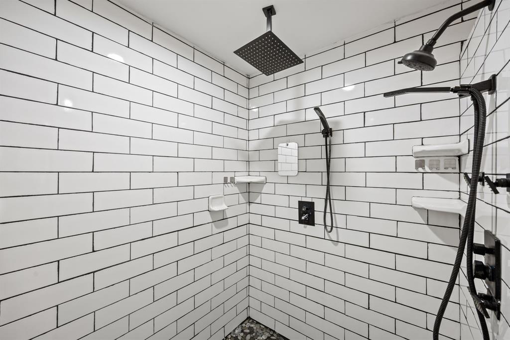 A0049 BUSTILLA CLEMENTE,TRACT 97-8, ACRES 18.0 - Residential