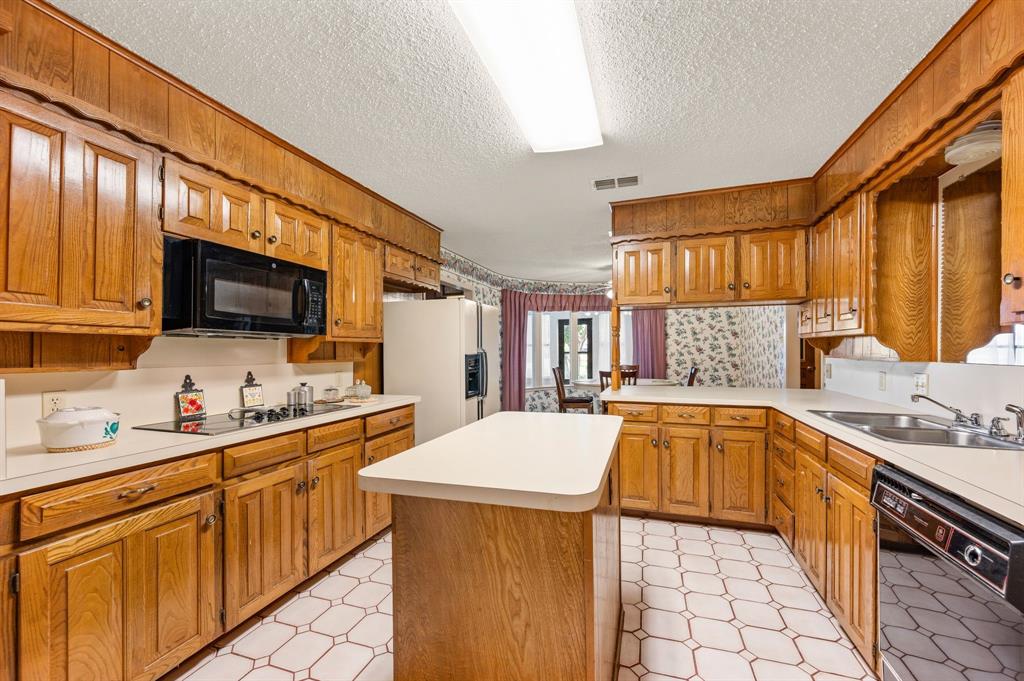 4813 Woodcreek Court