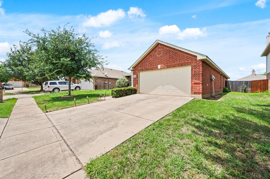 4505 Martingale View Lane