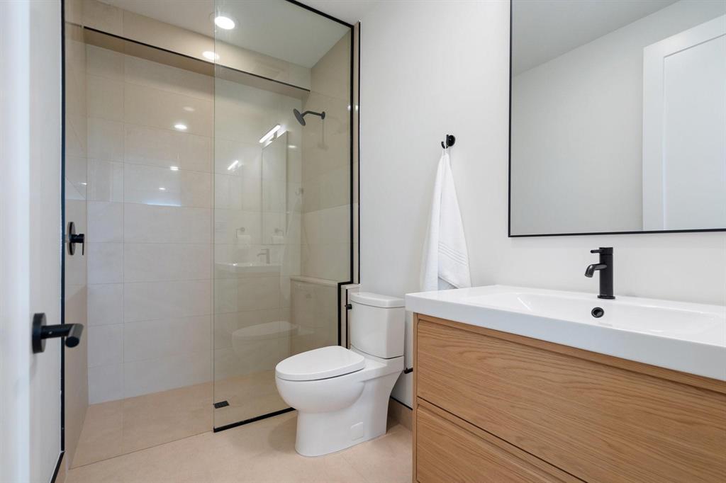 Bomars L H - Residential Lease