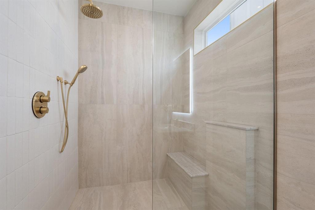 Bomars L H - Residential Lease