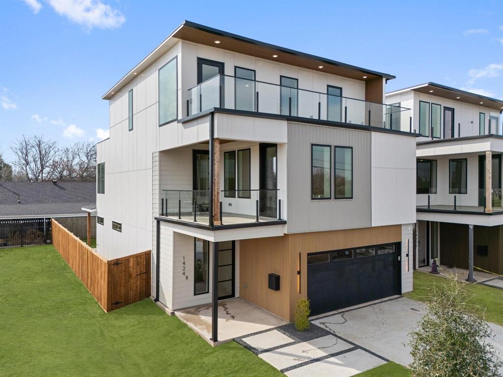 Bomars L H - Residential Lease