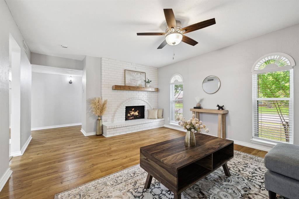 5044 Avery Lane