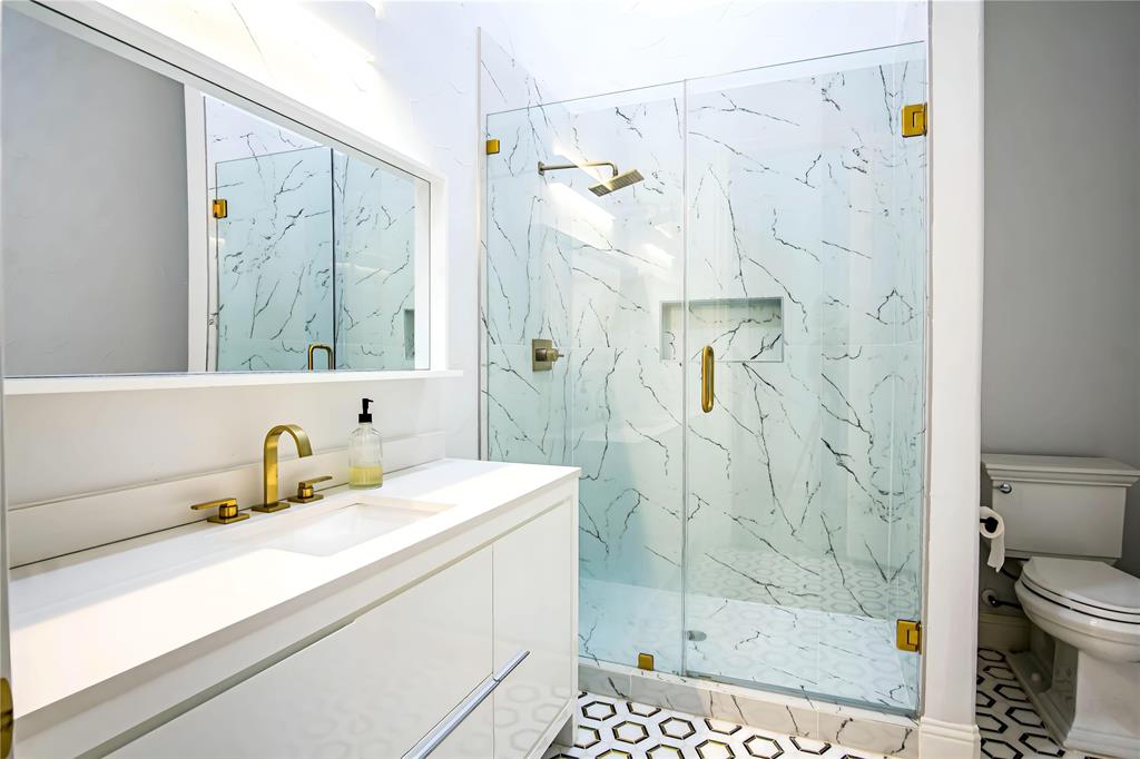 Meadow Hill Estates Ph Six - Residential