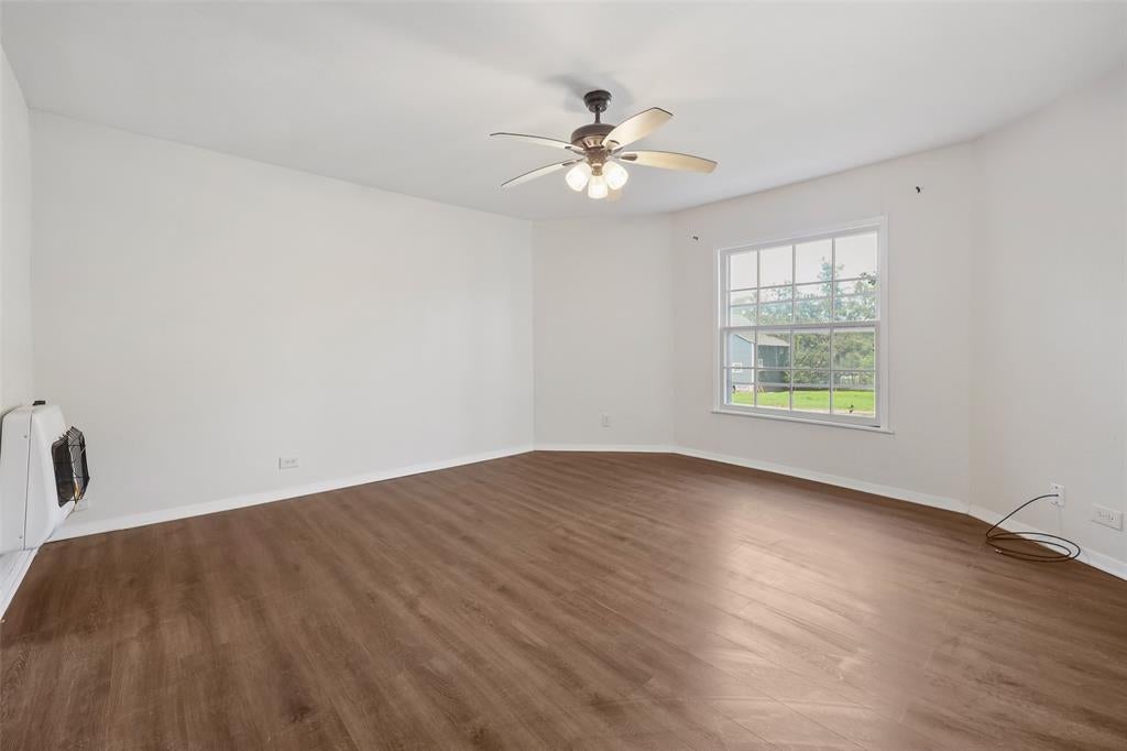 224 W Hull Street 101-3