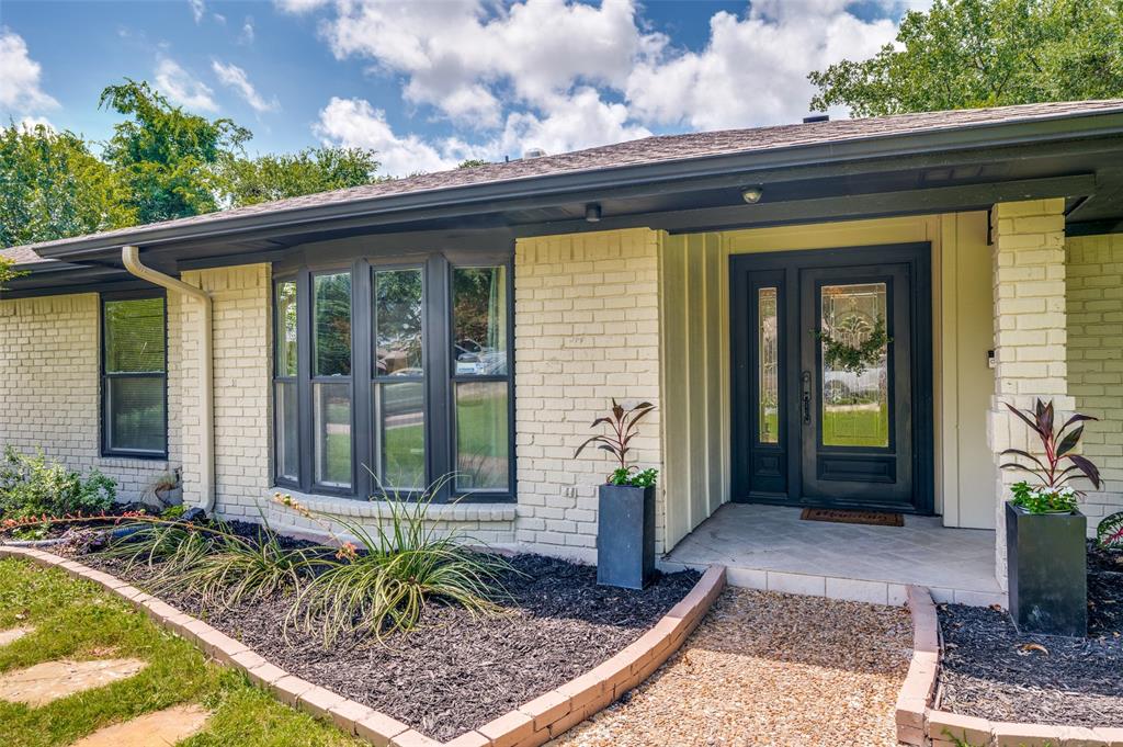 13 Windward Road