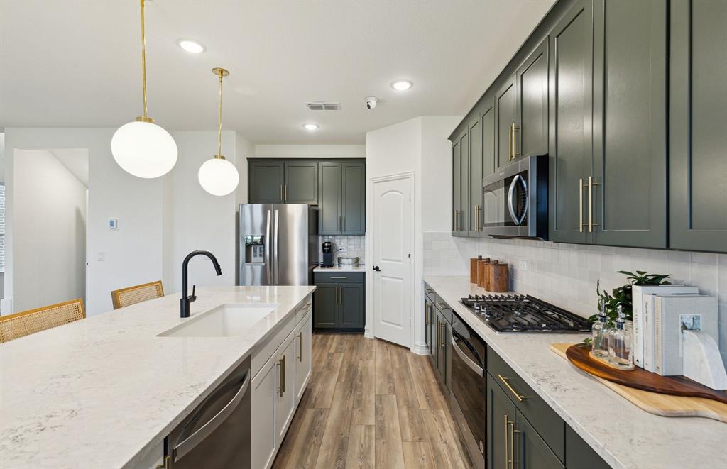 Ribbonwood - Residential