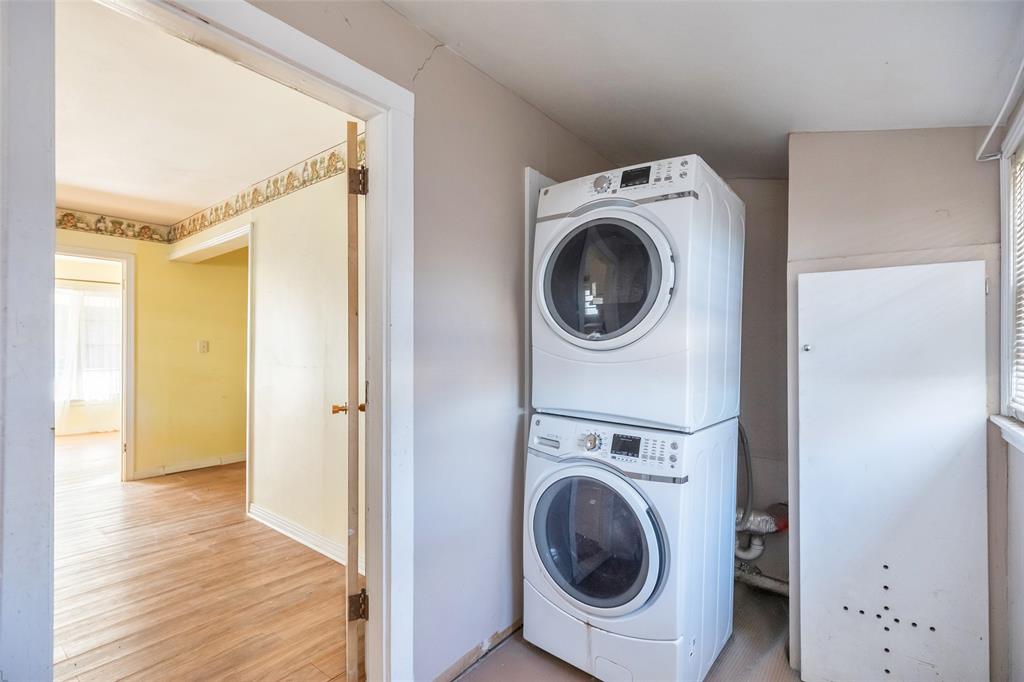 H C Merchant - Residential