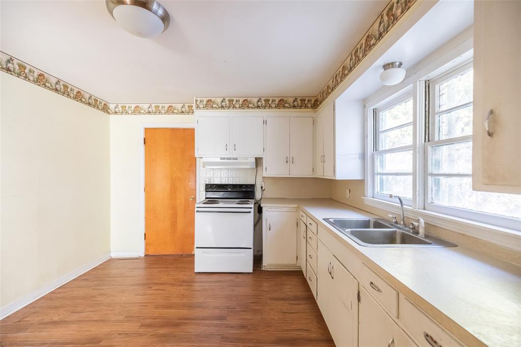 H C Merchant - Residential