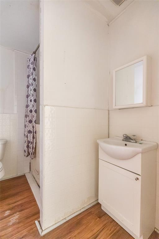 H C Merchant - Residential