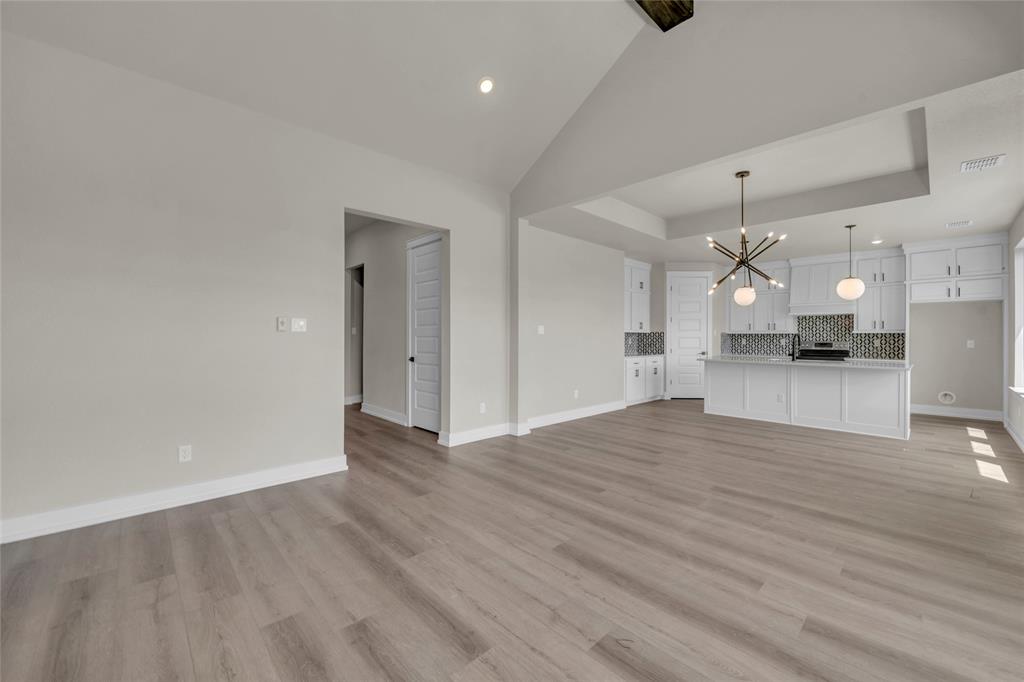 Rosenthal Estates - Residential