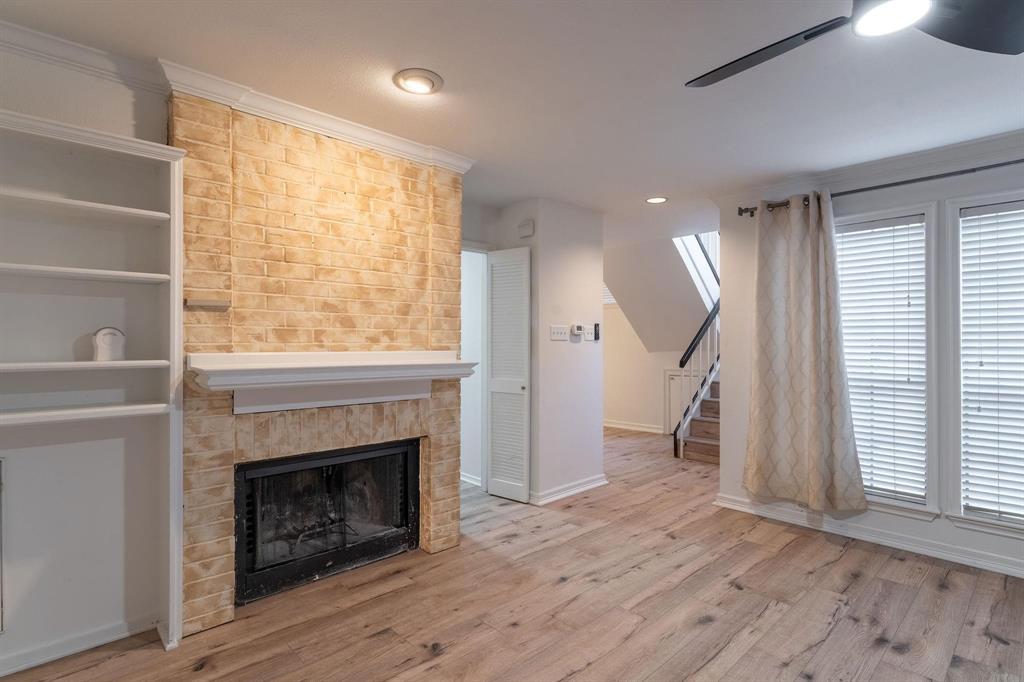 LA BUEÑA VIDA - Residential Lease