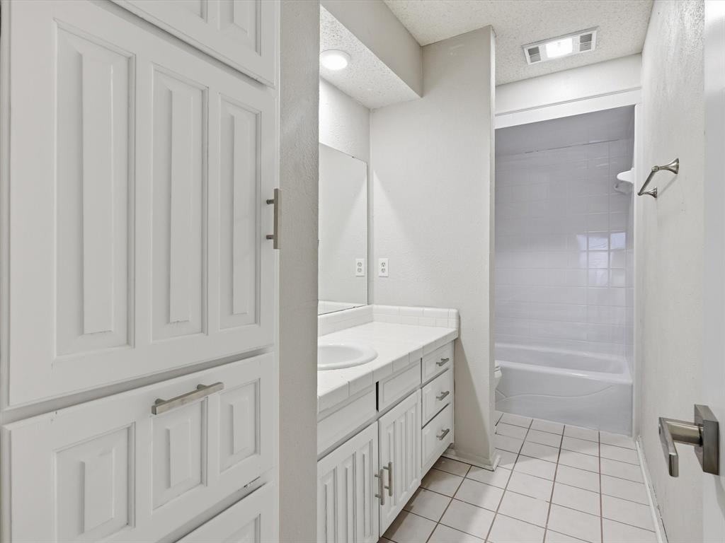 Prestonwood Estates - Residential Lease