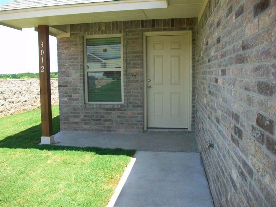 Nice 3-2-2.  Two bedrooms, bath and loft area upstairs.  All other rooms, Primary bedroom, living room, dining area and kitchen on first floor. Back yard is on east side and fenced.