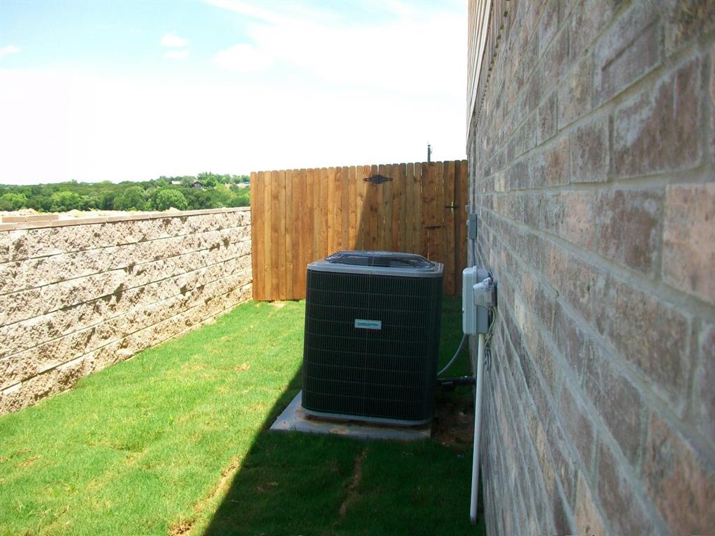 Emerald Glen - Residential Lease