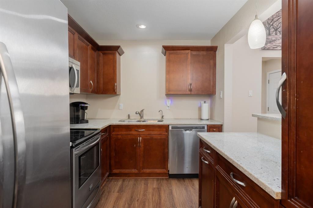 Chimney Hill 02 Instl - Residential