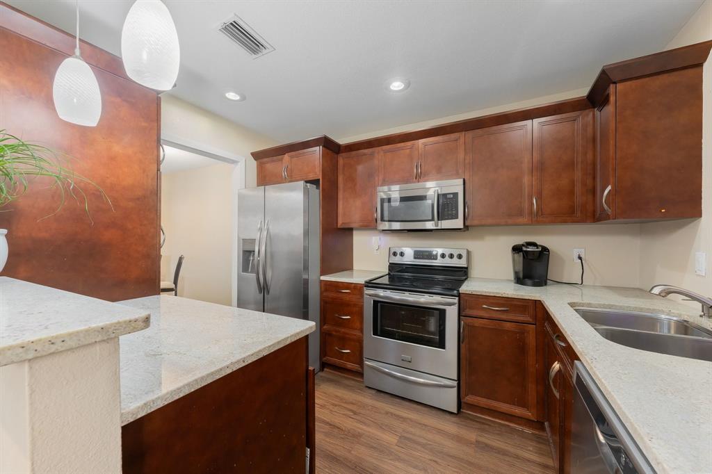 Chimney Hill 02 Instl - Residential