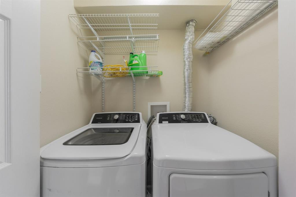 Chimney Hill 02 Instl - Residential