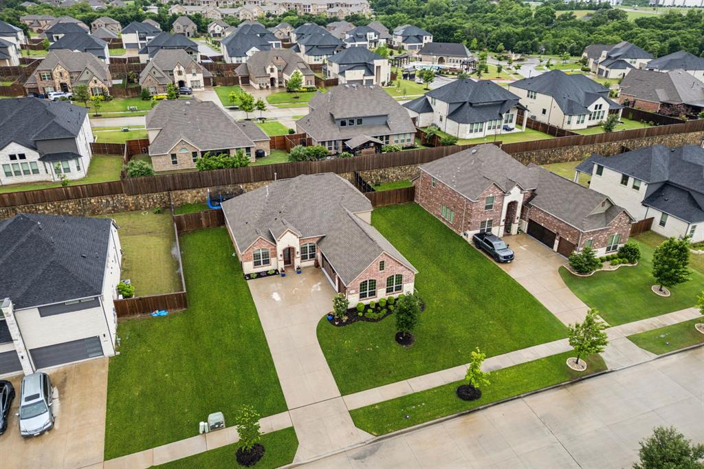 9671 Maple Hill Lane