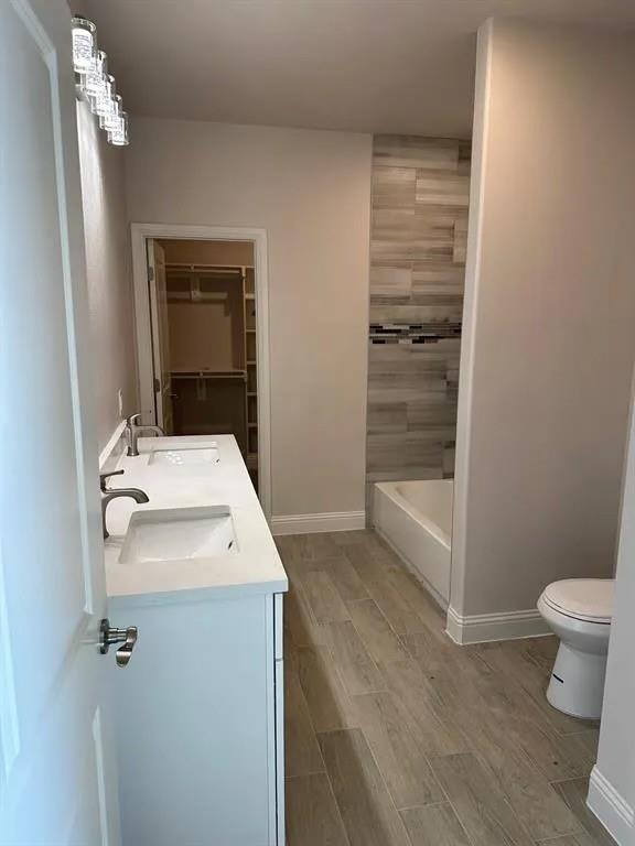 Canyon Creek III - Residential Lease