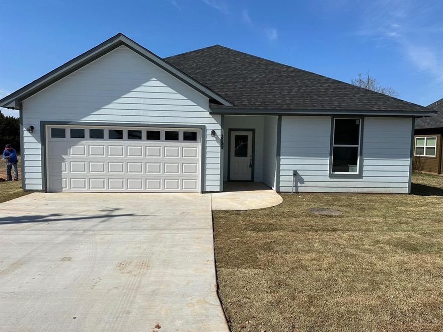 Newer construction, large kitchen! Comes with refrigerator!