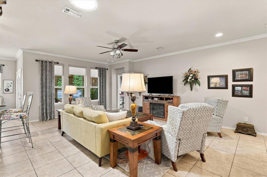 1118 Imperial Valley Lane