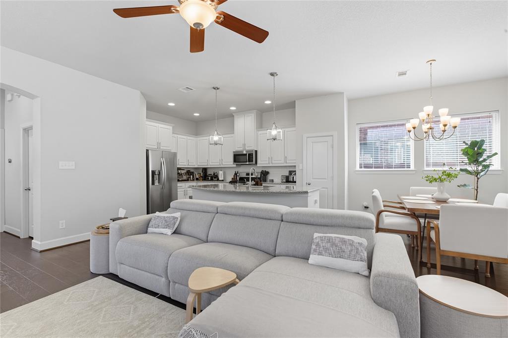 Viridian Village 2a - Residential Lease