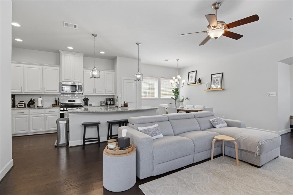 Viridian Village 2a - Residential Lease