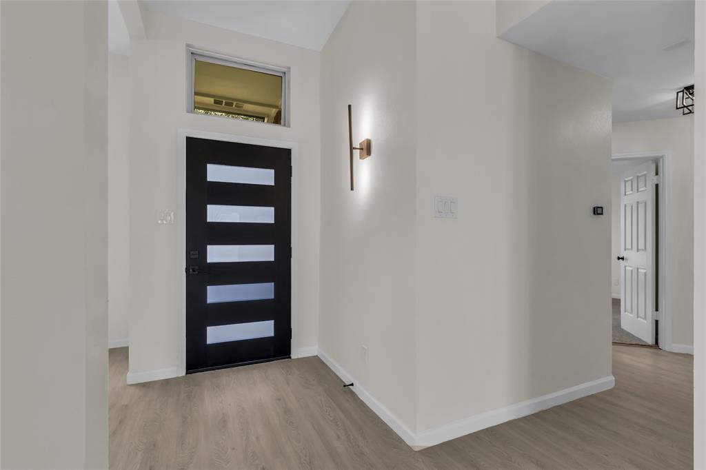 4426 San Fernando Lane