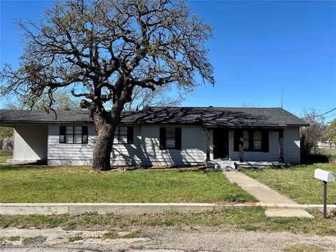 607 Baylor Street Nocona TX 76255