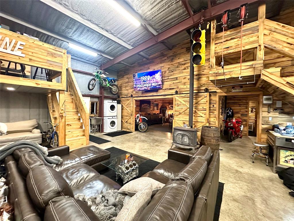 dew  babb surveytract 8 - Residential