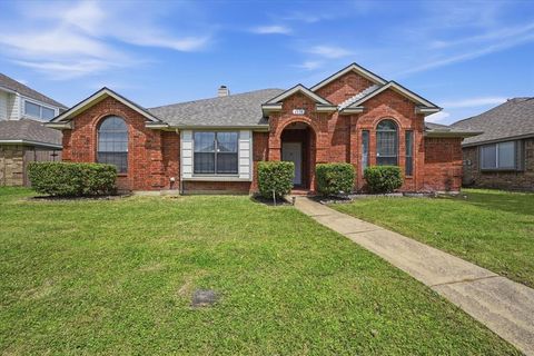 2338 Stillwater Drive Mesquite TX 75181