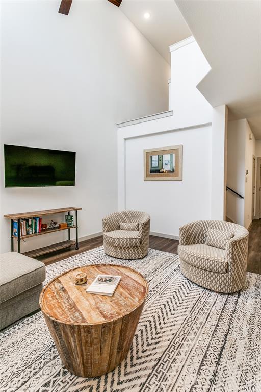 221 Mcconathy Way