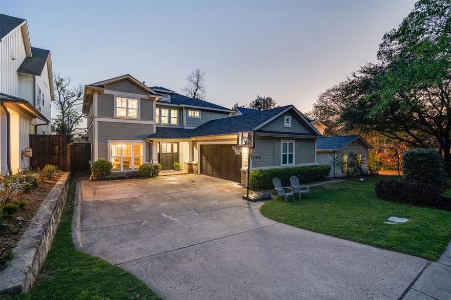 Nestled in one of Dallas's most sought-after neighborhoods, 6910 La Vista Dr. offers luxurious living with breathtaking views of the Lakewood Country Club golf course. This 5-bedroom, 3.5-bath residence is tailor-made for individuals seeking both elegance and functionality. With a spacious layout, it features two expansive living areas, a private office, chef inspired kitchen, first-floor master suite, alongside four upstairs bedrooms, ensuring ample space for every family member. One of the most captivating features of this residence is its picturesque views of the golf course, visible from both the upper and lower decks. The east side of the home hosts a turf dog run, catering to furry companions. Whether savoring morning coffee or admiring the vibrant hues of an evening sunset, these outdoor spaces offer a seamless blend of indoor-outdoor living and a tranquil escape.   Don't miss this rare opportunity to own a piece of paradise in the coveted Lakewood Hills neighborhood.