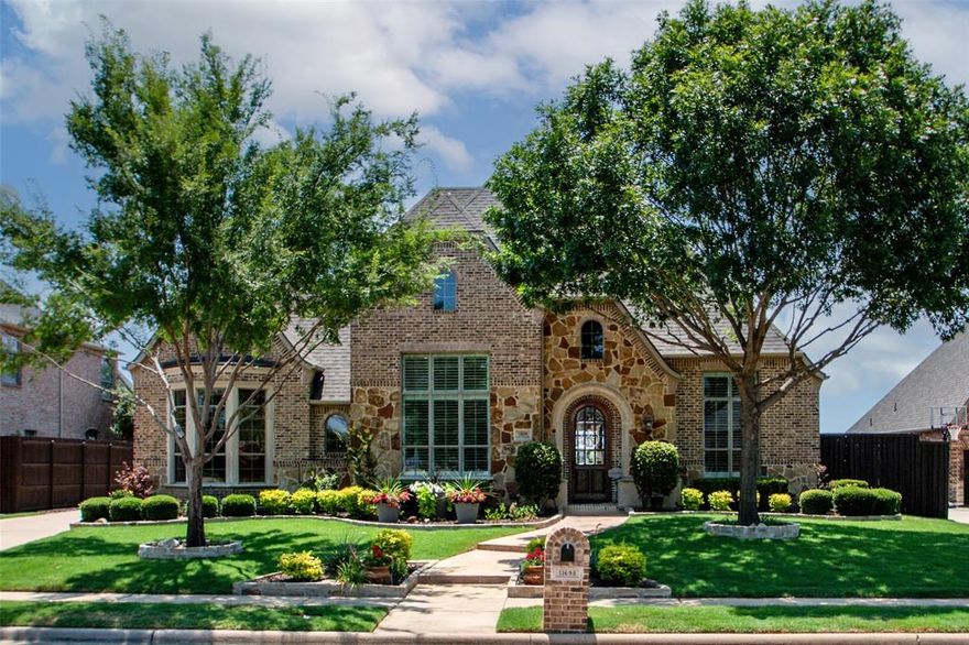 GOLF COURSE LIVING in highly sought after Country Club Ridge.  Incredible 1 owner NW facing Huntington Home overlooks 5th green of The Trails of West Frisco Golf Course. Gorgeous outdoor living space made for entertaining w. extended covered patio, newly resurfaced saltwater diving pool & spa, grass & beautiful landscaping. Gourmet kitchen features Viking gas cooktop  & double ovens, Cafe Series built in side by side fridge, new quartz countertops, & large breakfast area. The family rm w gas fireplace offers stunning views of the backyard. Primary retreat overlooks the pool & golf course, ensuite bath w double vanities, jetted tub & huge walk-in closet. Executive office with built-ins, coffered ceiling & pocket office. High ceilings, Hardwoods & Plantation shutters. Upstairs has 4 bedrooms, 3 full baths, game room, media rm w. screen & projector. Roof (22) New Sod (23) Near PGA, Omni, DNT, Toyota Stadium, The Star, shopping & dining. Purefoy, Griffin & Wakeland zoned.